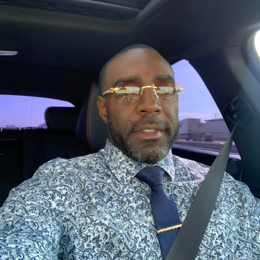 Meet your Posher, Kito